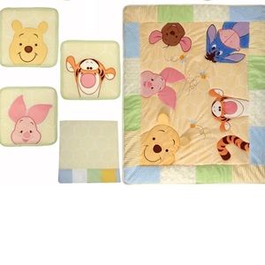 Disney Baby Peeking Pooh Comforter and Dust Ruffle